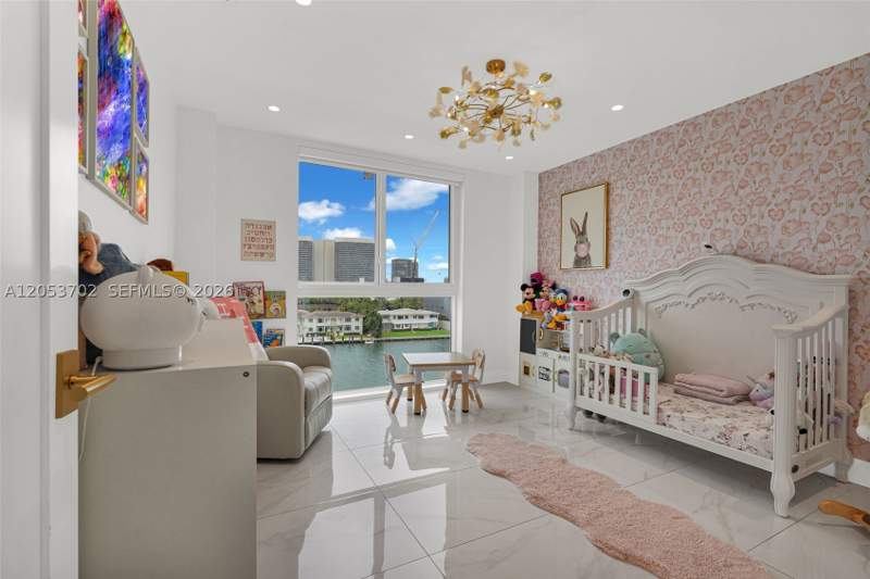 2 bedroom Condominium at 9721 E Bay Harbor Dr 6D, Island Place At Bay Harbo, Bay Harbor Islands — photo 2