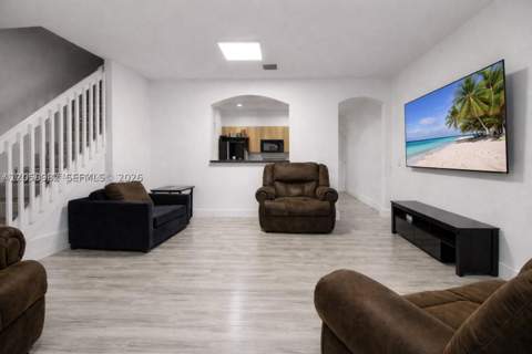 2264 NE 42nd Cir, Homestead FL - photo 17 of 21