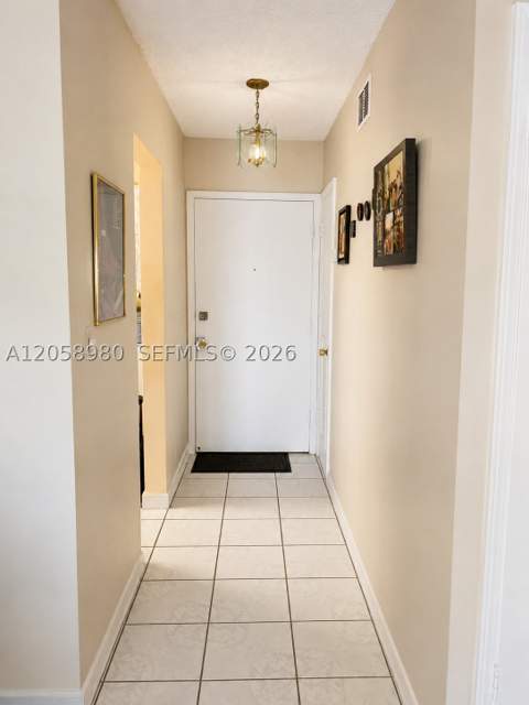 110 Royal Palm Rd 208, Hialeah Gardens FL - photo 10 of 15