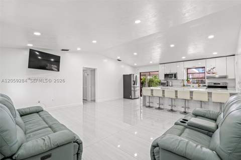 364 NW 17th Ct, Homestead FL - photo 7 of 26