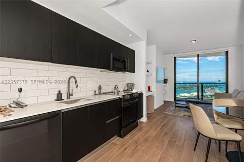 398 NE 5th St 3711, Miami FL - photo 14 of 44