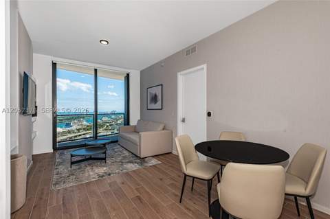 398 NE 5th St 3711, Miami FL - photo 7 of 44