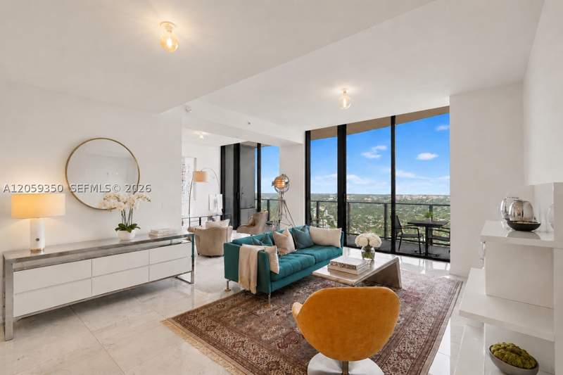 2 bedroom Condominium at 1000 Brickell Ph6106, Brickell Flatiron, Miami — photo 2