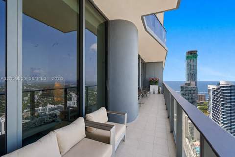 1000 Brickell Ph6106, Miami FL - photo 22 of 81