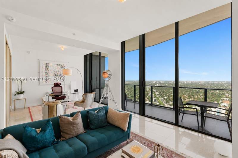 2 bedroom Condominium at 1000 Brickell Ph6106, Brickell Flatiron, Miami — photo 3