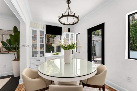 4430 Alton Rd, Miami Beach FL - photo 16 of 58