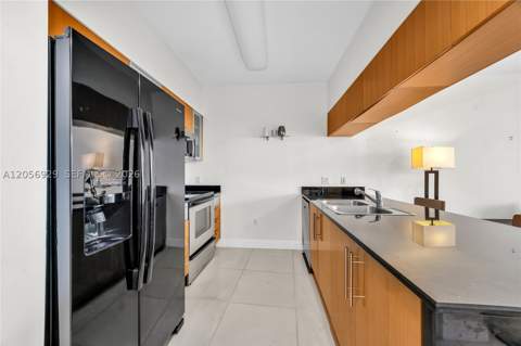 1750 N Bayshore Dr 3310, Miami FL - photo 11 of 41