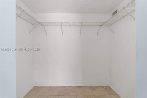 7620 Carlyle Ave 206, Miami Beach FL - photo 19 of 30