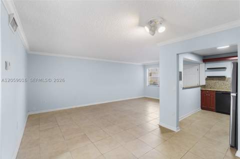 7620 Carlyle Ave 206, Miami Beach FL - photo 8 of 30