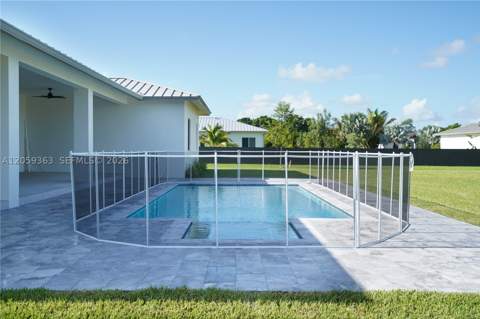 27505 SW 172nd Ave, Homestead FL - photo 10 of 34