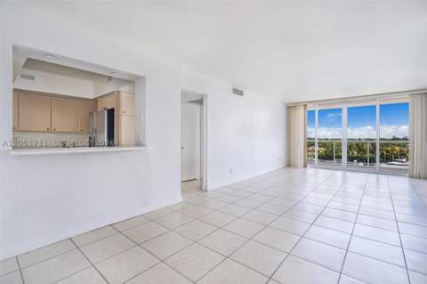 5600 Collins Ave 7J, Miami Beach FL - photo 6 of 47