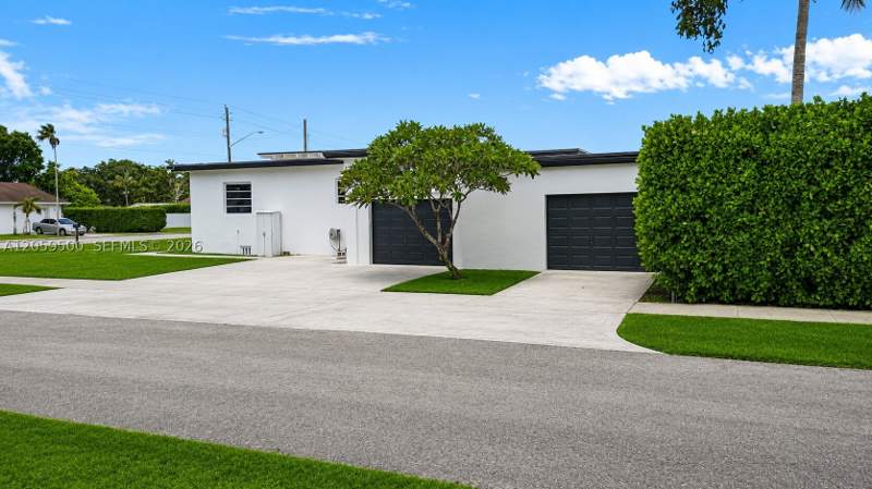 3 bedroom SingleFamilyResidence at 112 NE 17th St, Downer Palms Div No 1, Homestead — photo 3