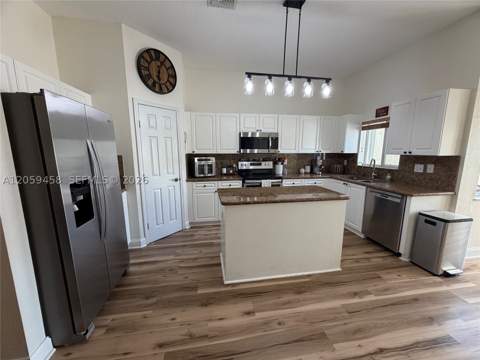 2362 SE 19th Ct, Homestead FL - photo 14 of 44
