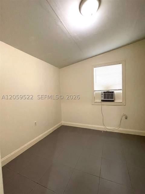 266 NW 32nd St, Miami FL - photo 15 of 21