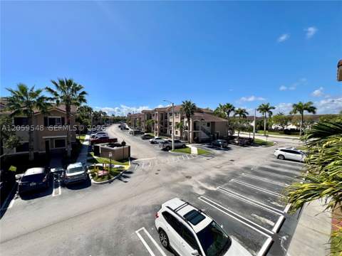 22301 SW 88th Pl 304-3, Cutler Bay FL - photo 16 of 29