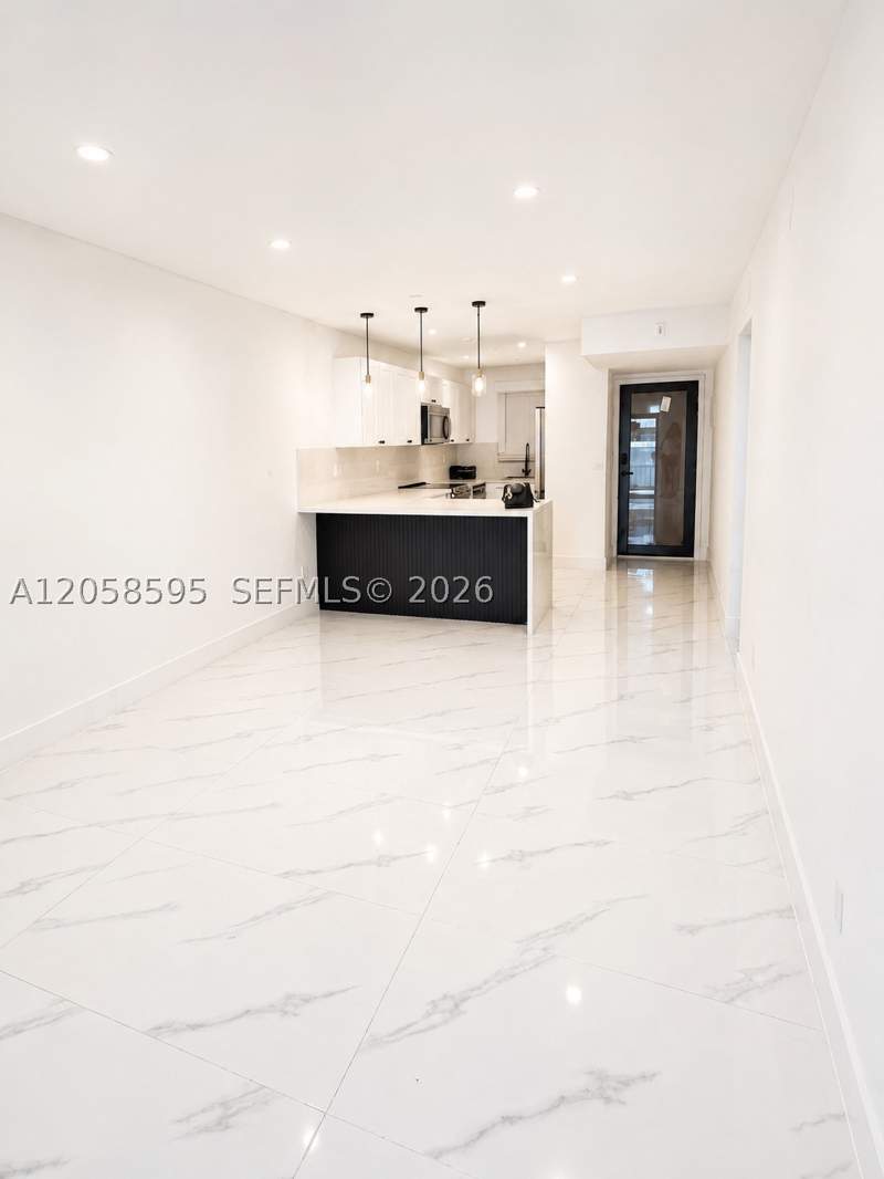 2 bedroom Condominium at 10851 SW 2nd St K105, West Flagler Heritage No, Sweetwater — photo 3