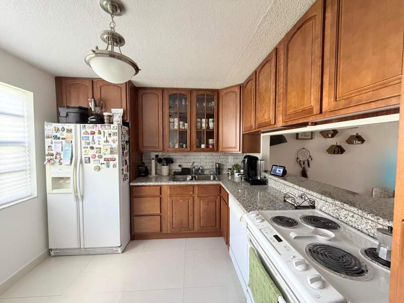 3 bedroom Townhouse at 9908 Hammocks Boulevard 103-42, Banyan Tree Condo #11, Miami — photo 5