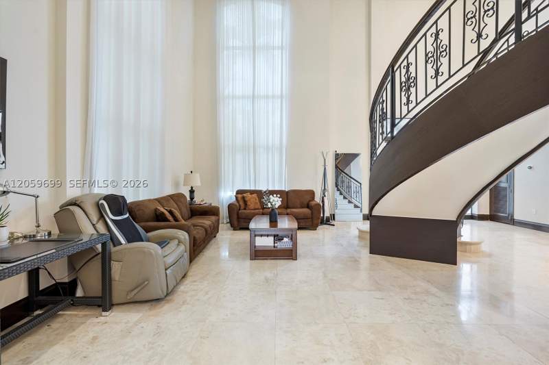 5 bedroom SingleFamilyResidence at 18825 N Bay Rd, Ocean Blvd Estates Sec A, Sunny Isles Beach — photo 3