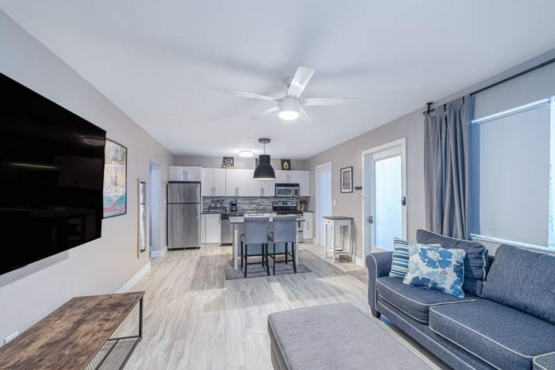 1 bedroom Condominium at 1117 Meridian Avenue 7-1117, Park Square Condo, Miami Beach — photo 4
