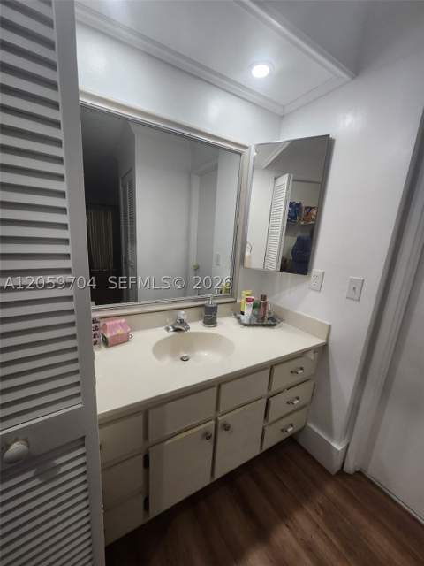 8810 SW 123rd Ct M103, Miami FL - photo 13 of 19