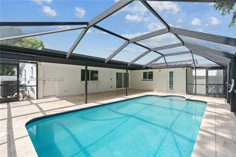 9110 NW 18th Ct, Pembroke Pines FL - photo 8 of 43