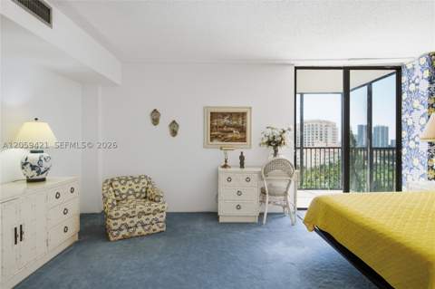 20100 W Country Club Dr 1206, Aventura FL - photo 13 of 40