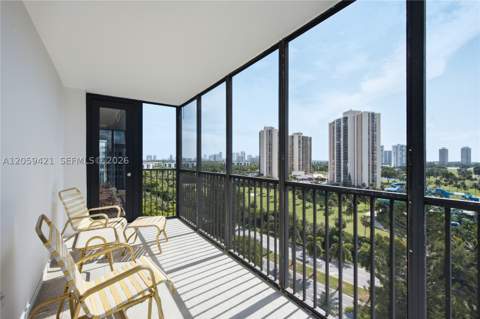 20100 W Country Club Dr 1206, Aventura FL - photo 6 of 40