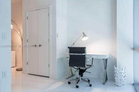 851 NE 1st Ave 503, Miami FL - photo 15 of 68