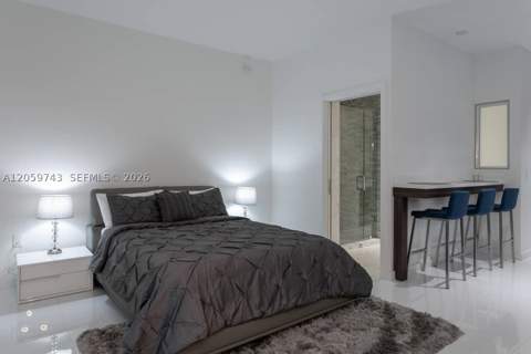 851 NE 1st Ave 503, Miami FL - photo 18 of 68