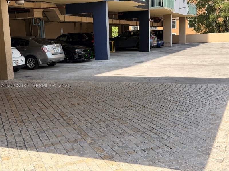 2 bedroom Condominium at 3500 Coral Way 907, Coral Plaza Of Miami Cond, Miami — photo 3
