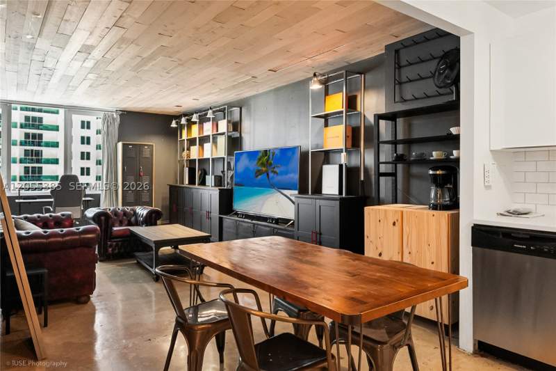 0 bedroom Condominium at 2301 Collins Ave 522, Roney Palace Condo, Miami Beach — photo 4