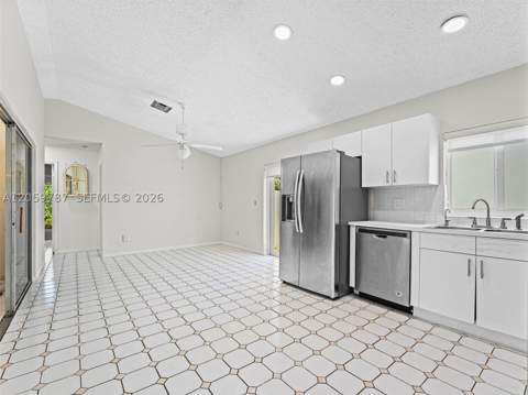 15491 SW 153rd St, Miami FL - photo 13 of 51