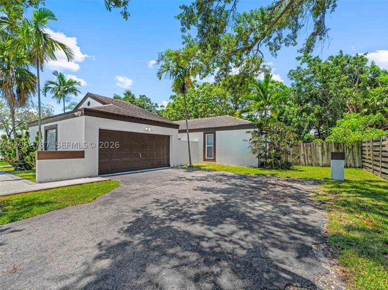 3 bedroom SingleFamilyResidence at 15491 SW 153rd St, Weitzer Shauna Meadows SE, Miami — photo 3