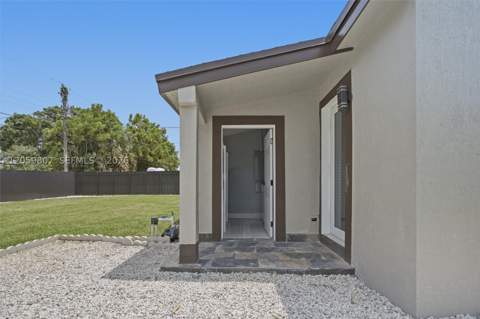 16031 NW 18th Ave, Miami Gardens FL - photo 17 of 28