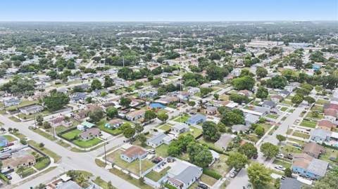 16031 NW 18th Ave, Miami Gardens FL - photo 21 of 28