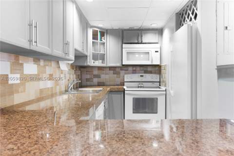 14357 SW 97th Terrace, Miami FL - photo 6 of 32