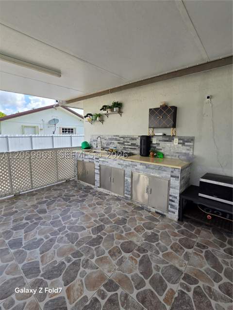 16884 SW 109th Ct, Miami FL - photo 16 of 19