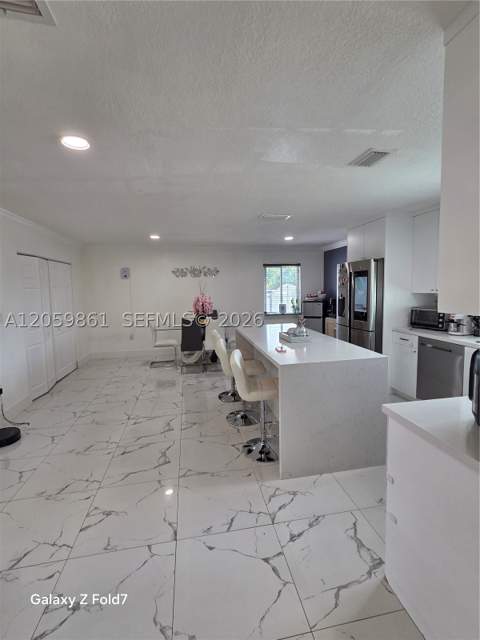 16884 SW 109th Ct, Miami FL - photo 9 of 19