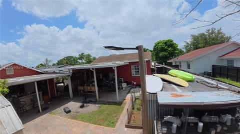 15737 NW 40th Ct, Miami Gardens FL - photo 10 of 84