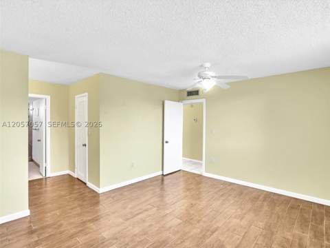 3600 NE 170th St 211, North Miami Beach FL - photo 17 of 34