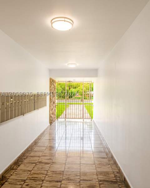 8990 SW 24th St 19, Miami FL - photo 13 of 15