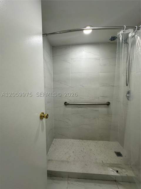8990 SW 24th St 19, Miami FL - photo 9 of 15
