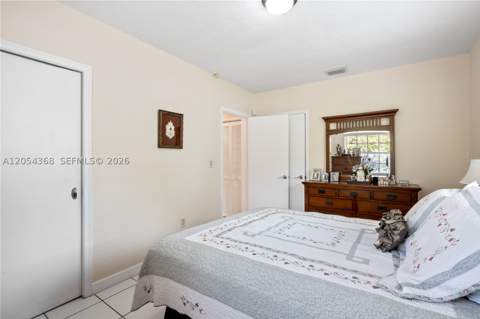 3640 SW 16th St, Miami FL - photo 13 of 37