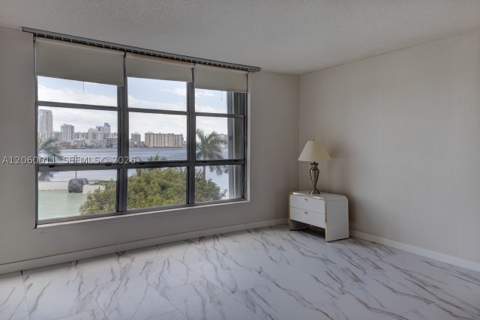 3600 Mystic Pointe Dr 613, Aventura FL - photo 10 of 18