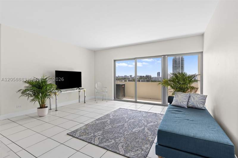 1 bedroom Condominium at 3 Island Ave 09L, Belle Isle, Miami Beach — photo 5