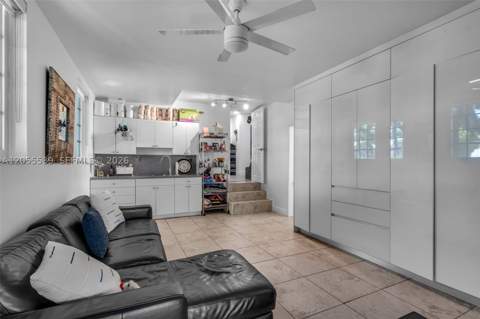 7340 SW 18th St Rd, Miami FL - photo 12 of 21
