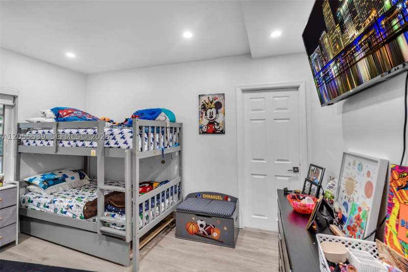 3 bedroom SingleFamilyResidence at 7340 SW 18th St Rd, Harwood Village, Miami — photo 4