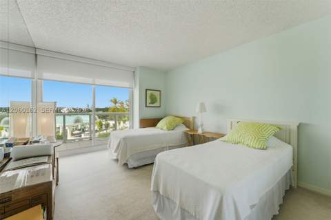 16400 Collins Ave 544, Sunny Isles Beach FL - photo 23 of 38