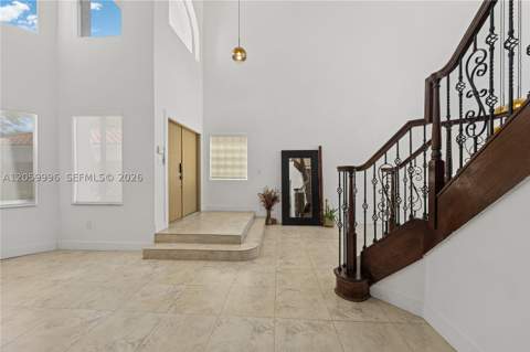 10865 NW 73rd Ter, Doral FL - photo 6 of 43