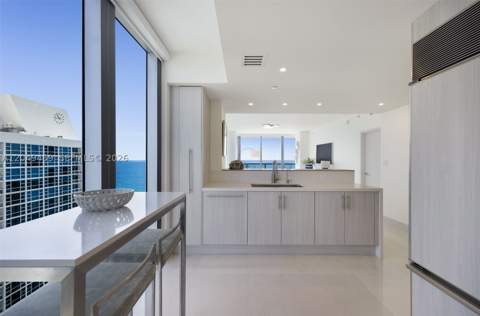 6799 Collins Ave 1402, Miami Beach FL - photo 7 of 34